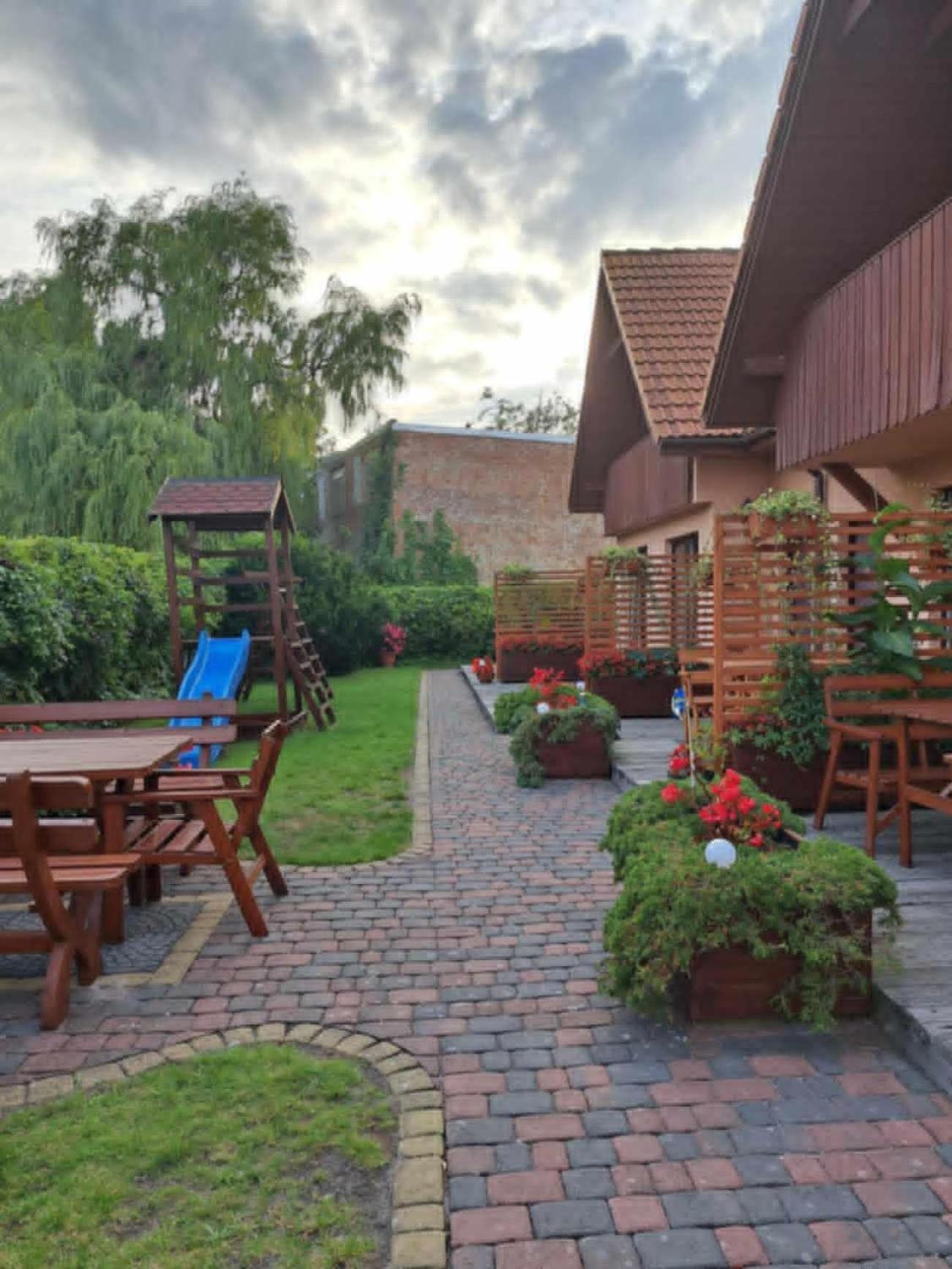 فندق Rest Dziwnów المظهر الخارجي الصورة